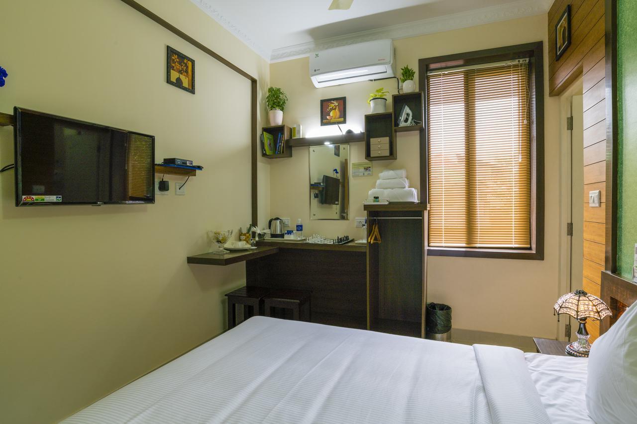 Blue Bell Cochin Airport Hotel Nedumbassery Exterior foto
